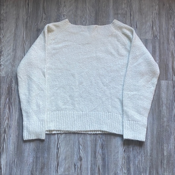 Chelsea28 Cream Crew Neck Sweater Women’s Size S Knit Warm Cozy NWT - Picture 2 of 7
